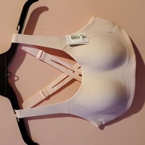 Lululemon airsupport bra